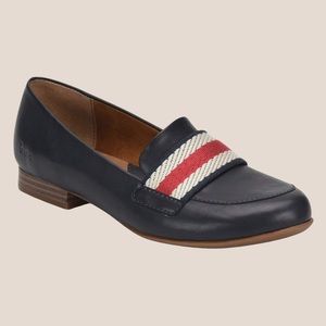 Women’s b.o.c Batley Navy Leather Loafers Size: 9M